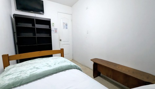 City Single Room
