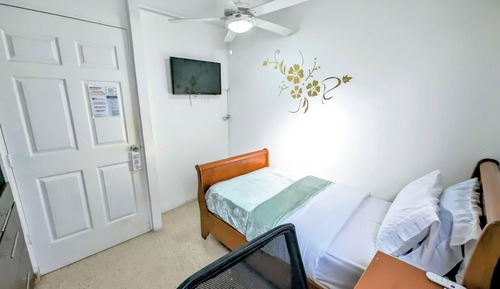 Business Single Room