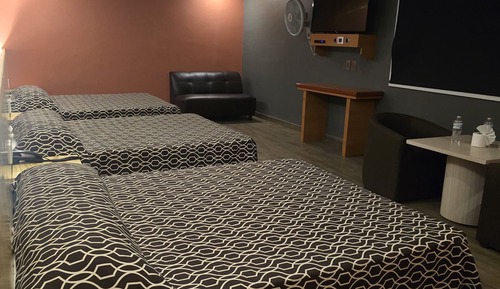 Comfort Triple Room