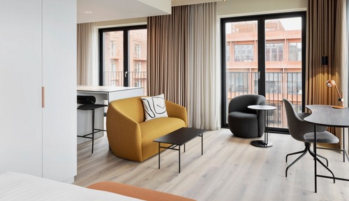 Deluxe Studio, 1 Queen Bed, Non Smoking, Sea View