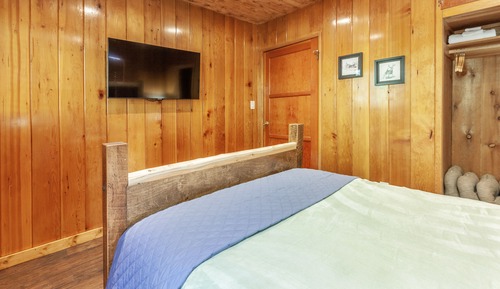 Executive Cabin