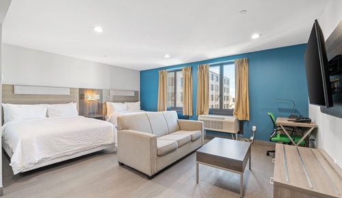 Suite, 2 Queen Beds