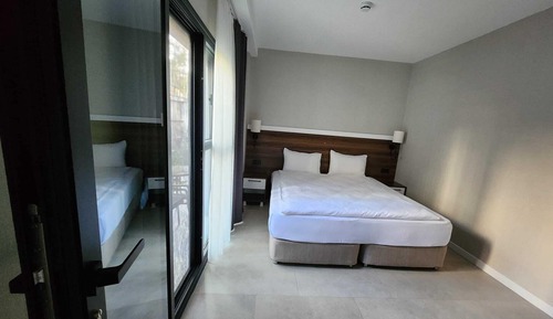 Standard Double or Twin Room, Private Bathroom, Courtyard View