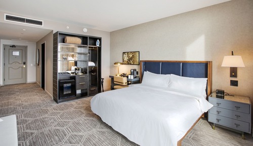 Premier Single Room
