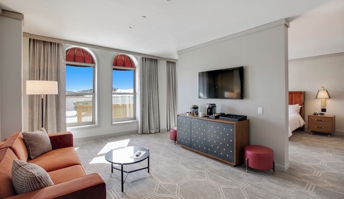 Premier Suite