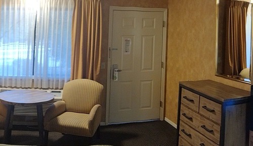 Standard Room, 1 King Bed