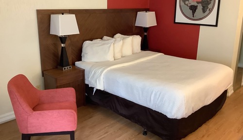 Deluxe Room, 1 Queen Bed with Sofa bed, Non Smoking