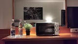 Single Room (Busy)