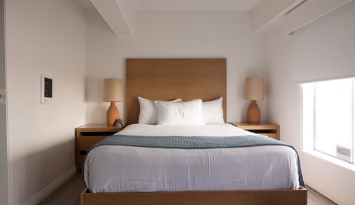 Standard Room, 1 Queen Bed (ADA)