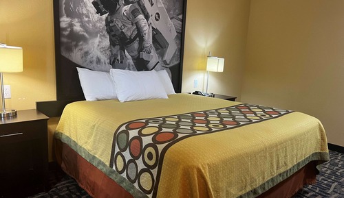 Room, 1 Queen Bed
