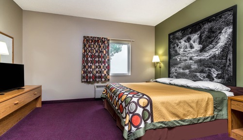 Room, 2 Queen Beds, Mobility Accessible, Non Smoking (Roll-In Shower)