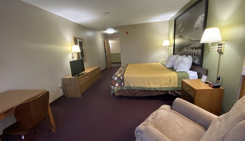 Business Room, 1 King Bed, Microwave
