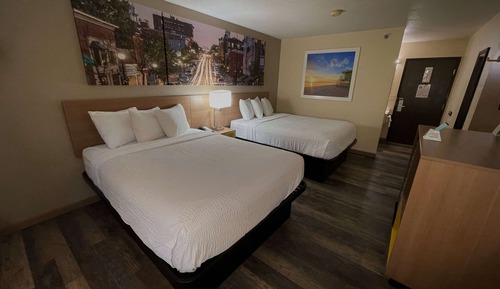 Standard Room, 2 Queen Beds, Non Smoking
