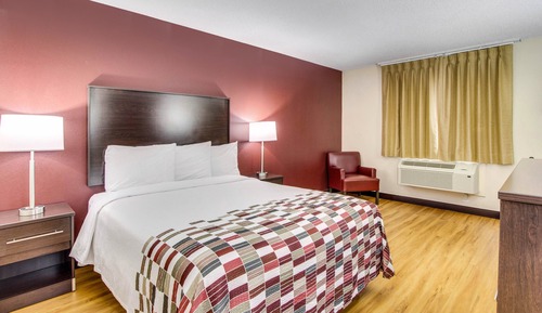 Deluxe Room, 1 Queen Bed, Accessible, Non Smoking