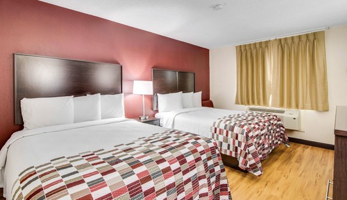 Deluxe Room, 2 Queen Beds, Non Smoking