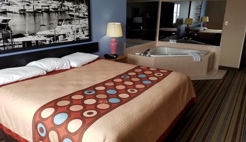 Studio Suite, 1 King Bed, Non Smoking
