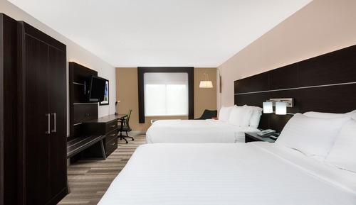 Standard Room, 2 Queen Beds, Accessible (Mobility)