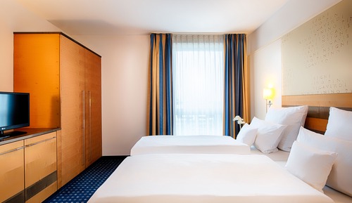 Deluxe Suite, River View