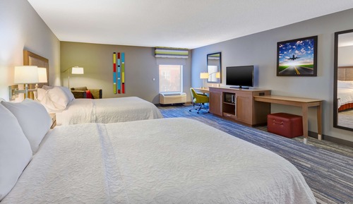 Room, 2 Queen Beds, Accessible, Non Smoking