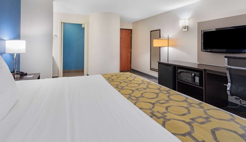 Studio Suite, 1 King Bed, Non Smoking
