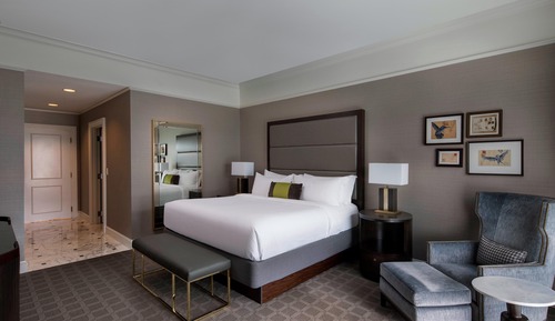 Deluxe Room, 1 King Bed, Balcony