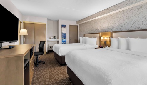 Standard Room, 2 Queen Beds, Non Smoking, Refrigerator & Microwave