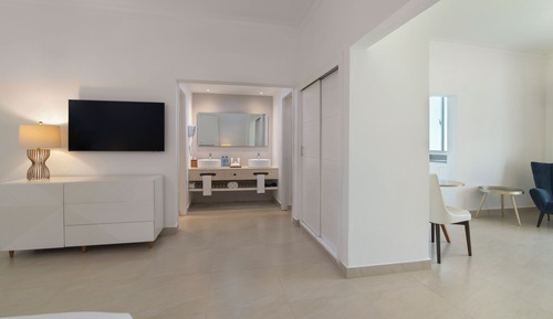 Club Suite, Ocean View