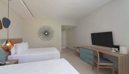 Standard Room, 2 Double Beds, Garden View