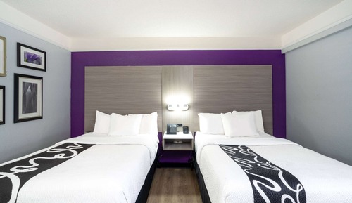 Room, 2 Double Beds, Mobility Accessible, Non Smoking (Mobility/Hearing)