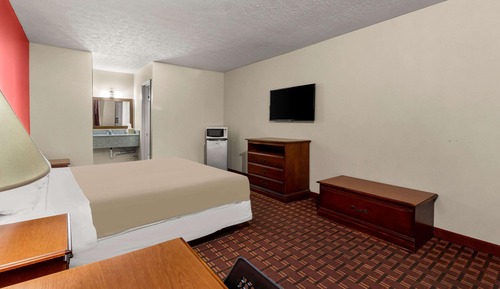 Standard Room, 1 King Bed, Non Smoking