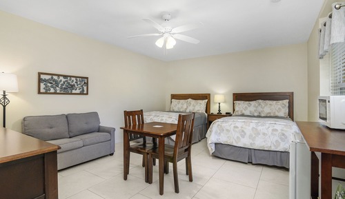 Room, 2 Double Beds, Poolside