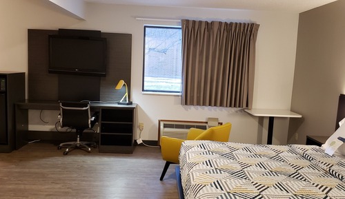 Deluxe Suite, 1 King Bed, Non Smoking, Hot Tub
