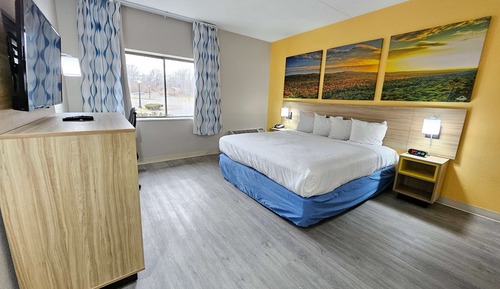 Room, 1 King Bed, Accessible, Non Smoking