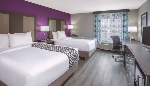 Room, 2 Queen Beds, Non Smoking