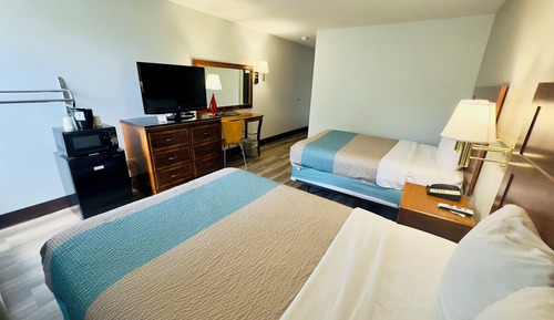 Standard Room, 2 Double Beds, Accessible, Non Smoking