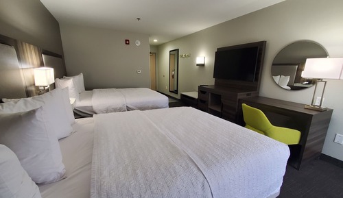 Room, 2 Queen Beds, Accessible, Non Smoking