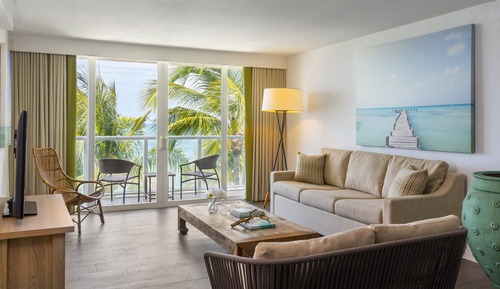 One Bedroom Oceanfront Suite Two Queens
