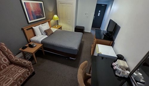 Standard Room, 1 Queen Bed (Rear Facing)