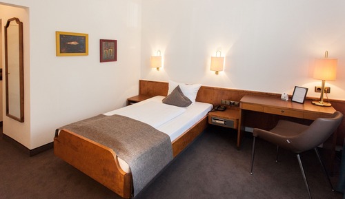 Standard Single Room