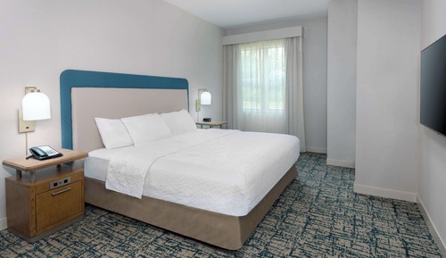 Room, 2 Bedrooms, Bathtub (Mobility & Hearing)
