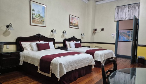 Original Superior Room, Two Queen Beds - Ground Floor