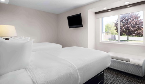 Room, 2 Queen Beds, Accessible, Non Smoking (Mobility/Hearing, Roll-In Shower)