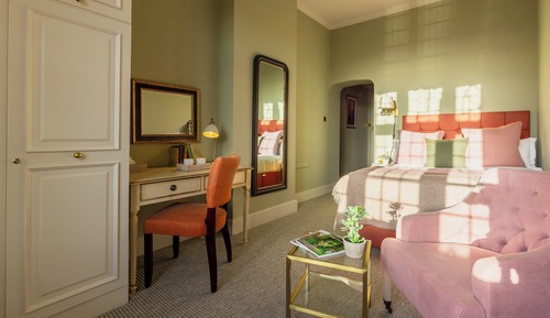 Deluxe Single Room