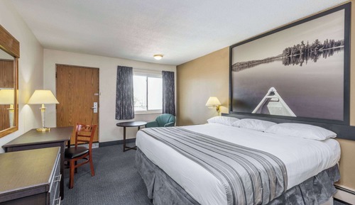Business Room, 1 King Bed, Non Smoking