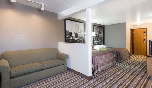 Suite, 2 Queen Beds, Non Smoking