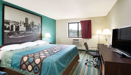 Standard Room, 1 King Bed