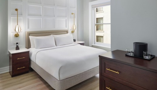 Studio Suite, 1 Queen Bed with Sofa bed