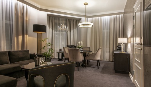 Suite, 1 Double Bed, Non Smoking