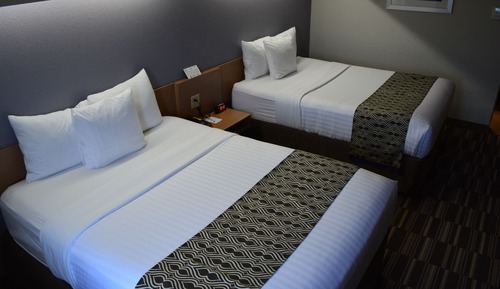 Standard Room, 2 Queen Beds