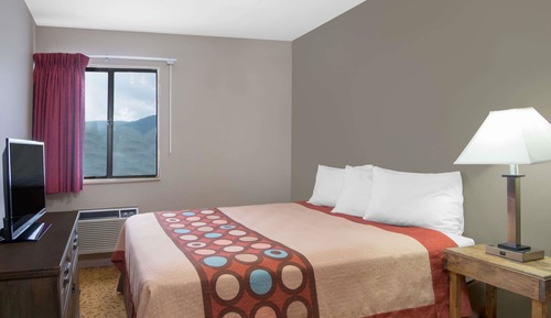 Standard Room, 1 Queen Bed